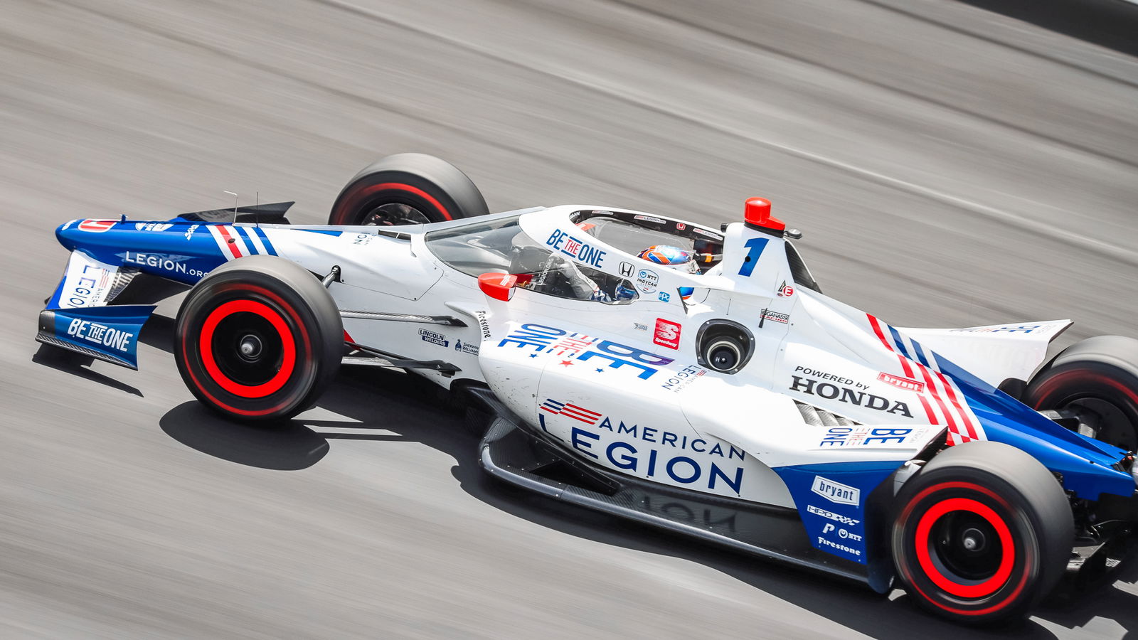 Tony Kanaan Mencari Kemenangan Kedua Indianapolis 500